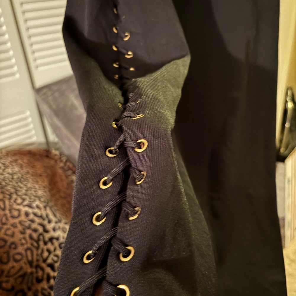 BALMAIN Side Lace-Up Black Halter Midi
Dress. - Picture 8 of 12